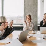 25 Jäämurtajaa Aihekohteisiin Viesteille: Kuinka Saada Sähköpostisi Huomattua