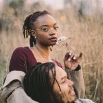 Asiaantuntijaneuvoja keskustelemiseen vieraiden kanssa Kokeile jo tänään