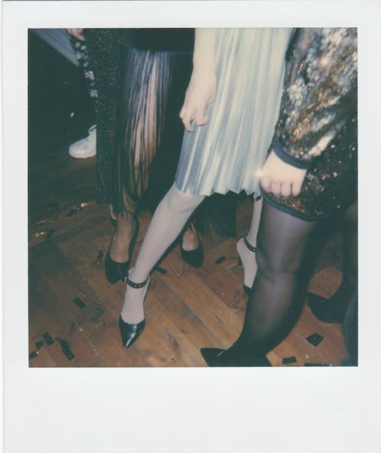 Verkossa tapaamisista tosielämän kohtaamisiin: Kuinka siirtyä verkkovideokeskusteluista kasvokkain tapaamiseen