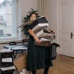 Satunnaiset chat-keskustelut ja verkossa tapahtuva sosiaalinen kanssakäyminen